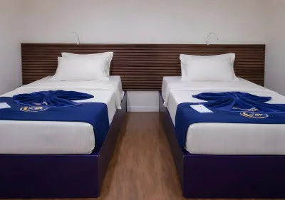 Standard cabin on the lower deck of Black Manta — two beds