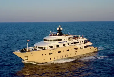 Golden Dolphin IV