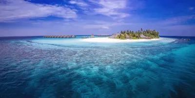 Angaga Island Resort & Spa