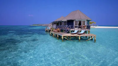Sangu Water Villa — вилла над океаном