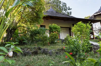 Ravinala bungalow from outside