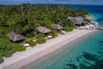 Ocean Bungalow на берегу в Wakatobi