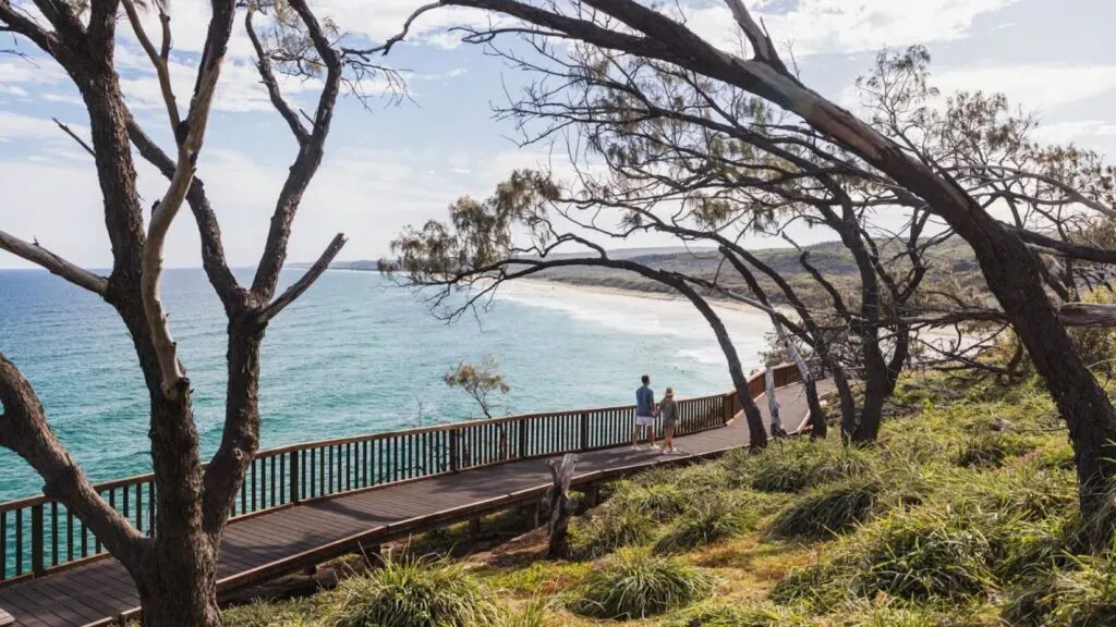 Смотровая площадка с видом на океан