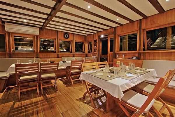 Amira — фото 23, дайвинг Индонезия