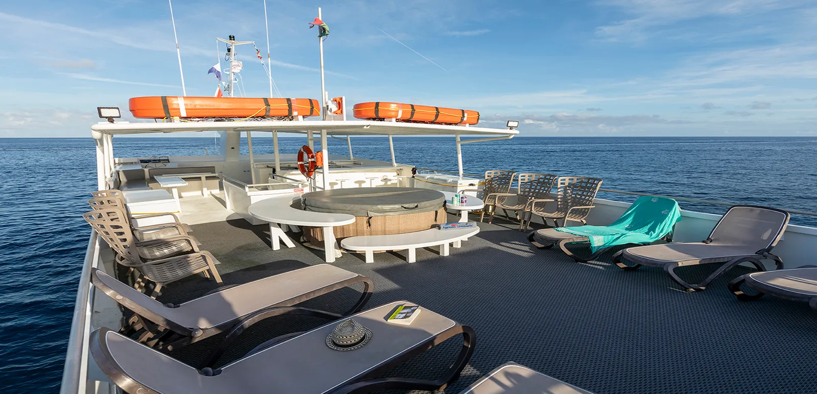 Bahamas Aggressor I — сандек