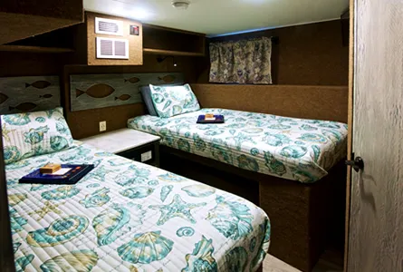Twin Stateroom — Bahamas Aggressor II