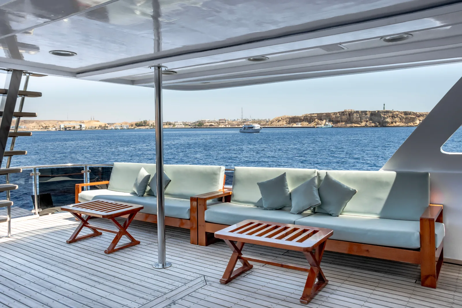 Bella 3 lounge deck overlooking the bay