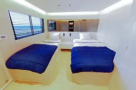 Каюта Sea View на яхте Blue Force Three.