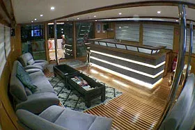 Яхта Blue Voyager. Салон.