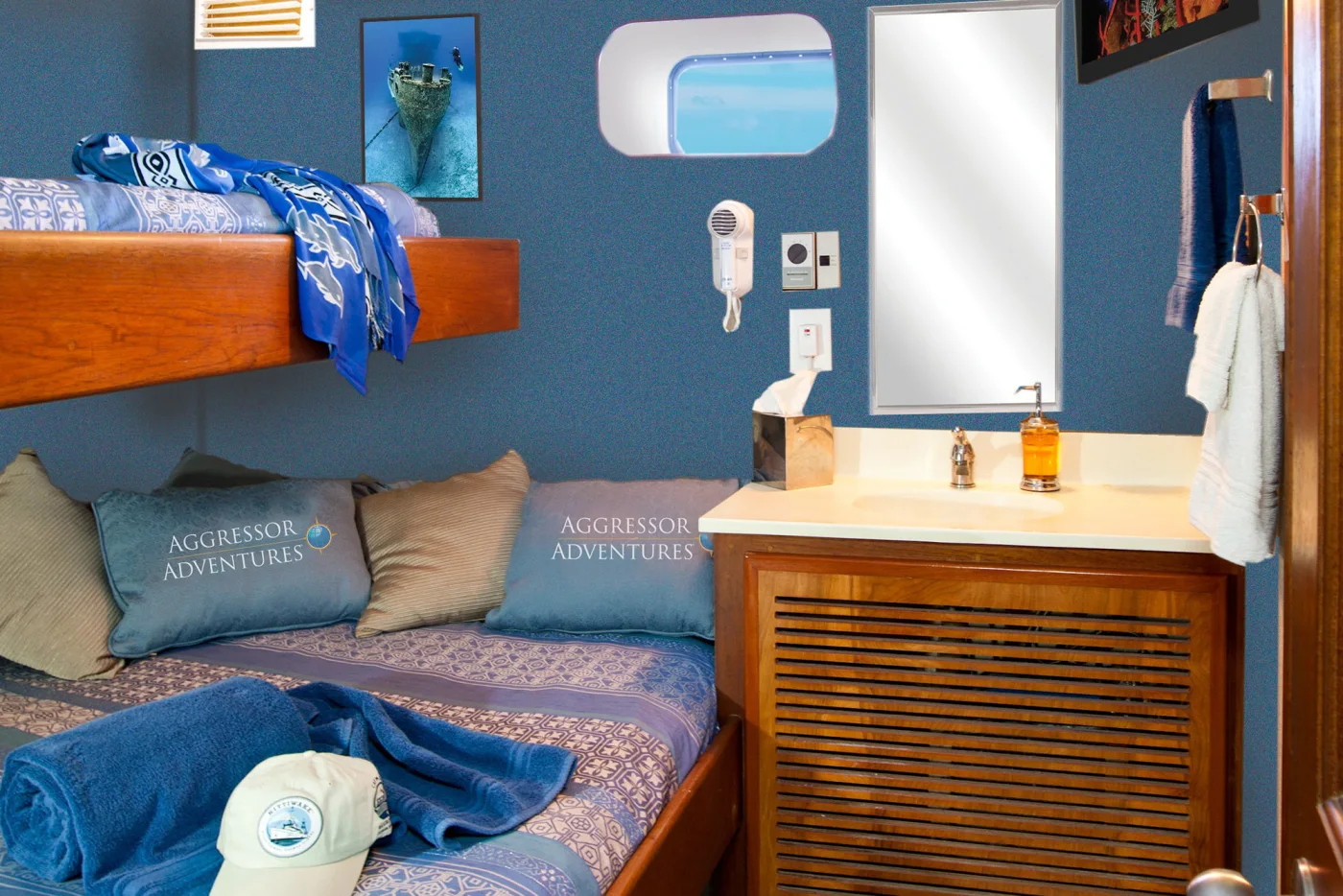 Bunk-style stateroom on Cayman Aggressor IV with vanity and porthole