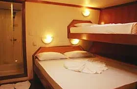 Каюта Triple. Яхта Dive Master