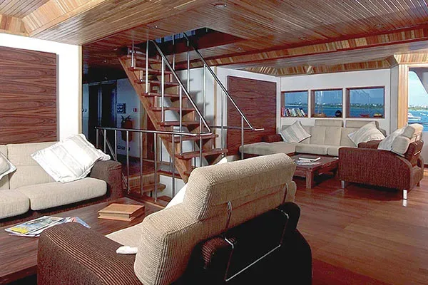 Салон на яхте Dream Catcher II