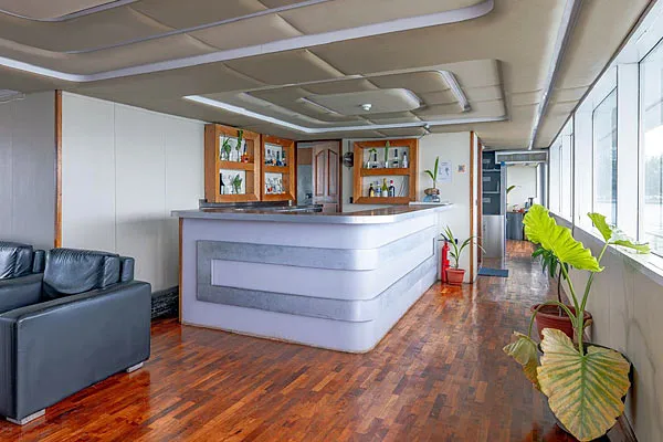 Яхта Dream Maldives. Бар