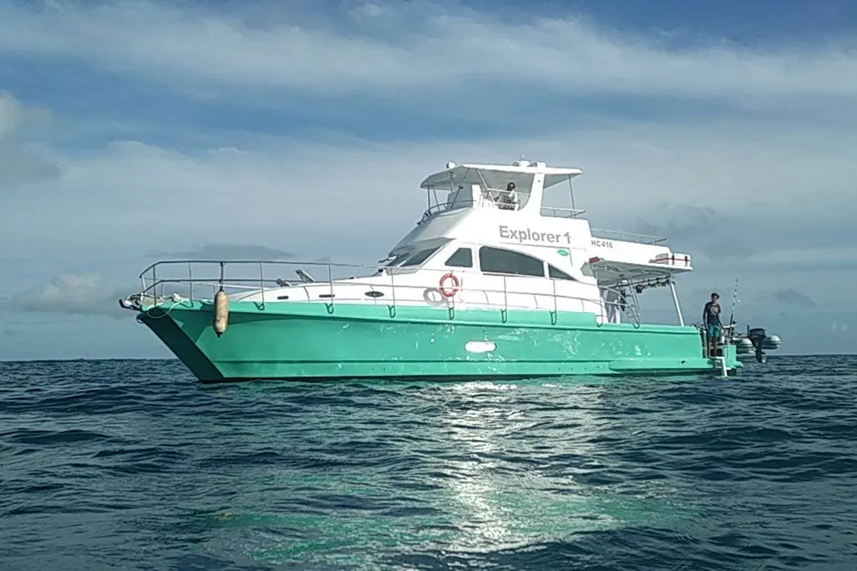 Explorer 1 — лайвборд для дайвинг-сафари на Сейшелы