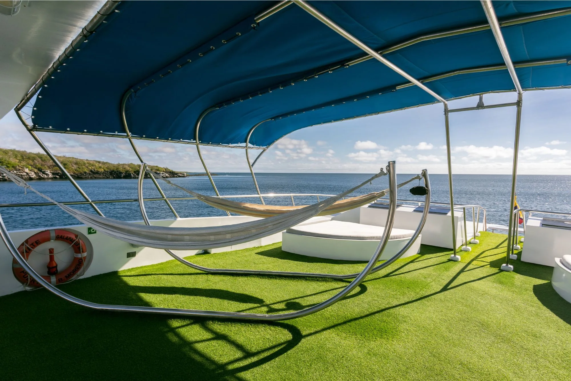 Sunbathing area on Galapagos Sky with an ocean view