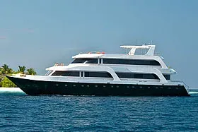 Дайв-сафари на Мальдивах на яхте Leo (Ark Royal)