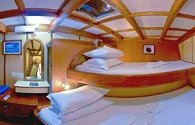 Яхта Maavahi. Каюта