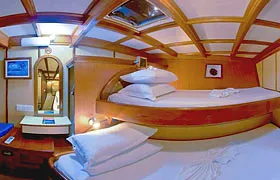 Яхта Maavahi. Каюта