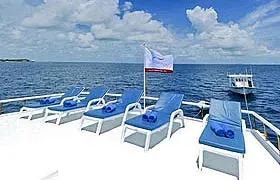 Яхта Maavahi. Сан-дек