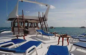 Яхта Maavahi. Сан-дек