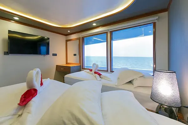 Каюта «Seaview Suites» на яхте Maldives Legend III