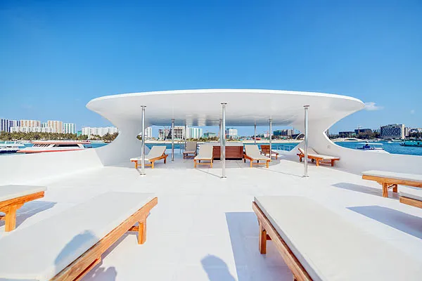 Maldives Legend / Odyssey