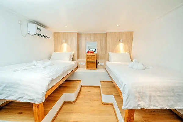 Maldives Legend / Odyssey