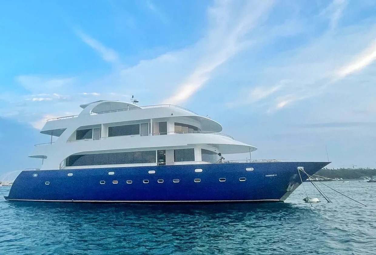 Maldives Legend / Sea Pleasure