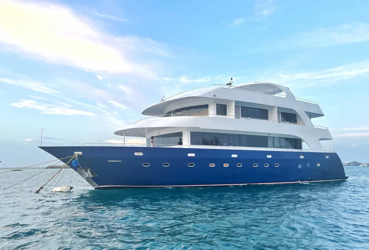 Maldives Legend / Sea Pleasure