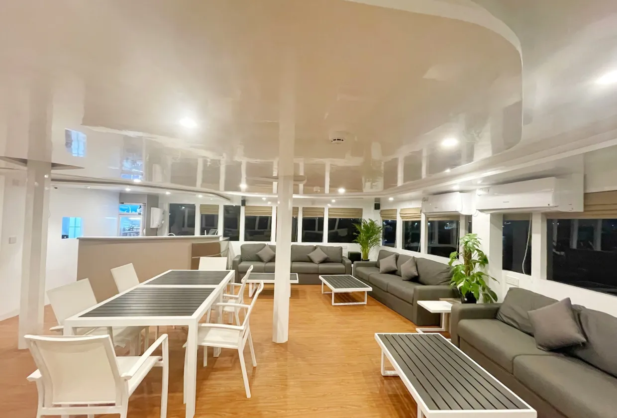 Maldives Legend / Sea Pleasure