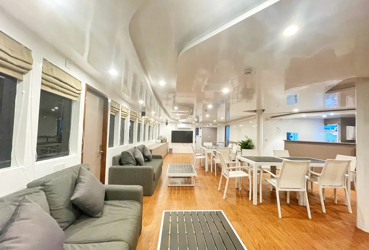 Maldives Legend / Sea Pleasure