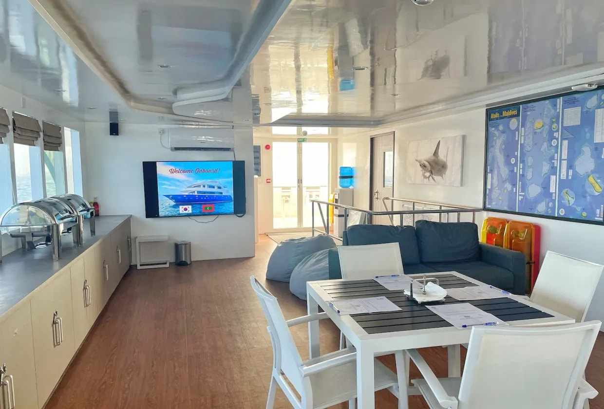 Maldives Legend / Sea Pleasure