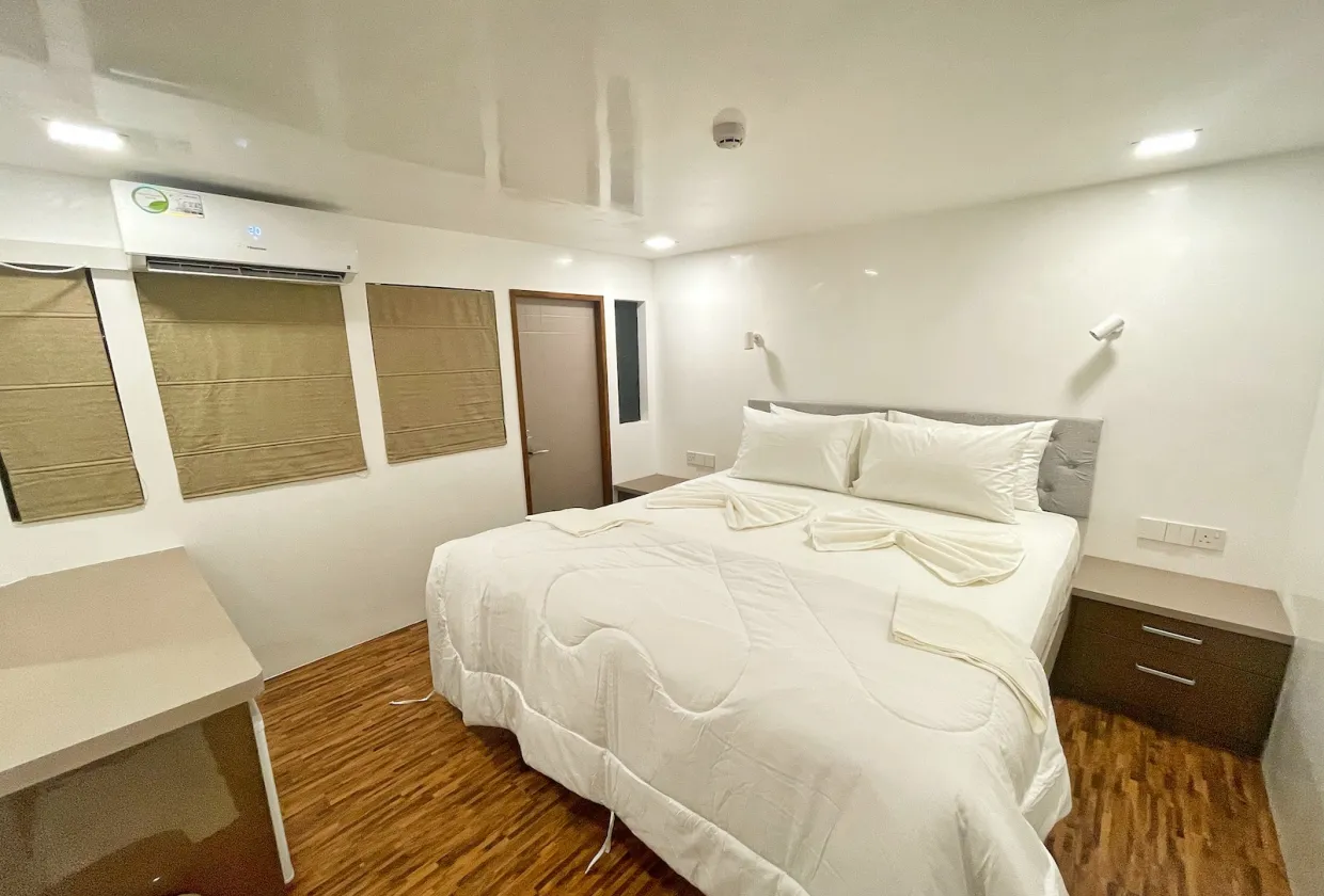 Maldives Legend / Sea Pleasure