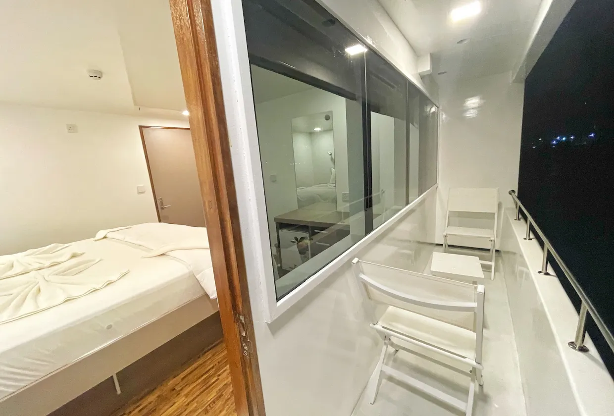 Maldives Legend / Sea Pleasure