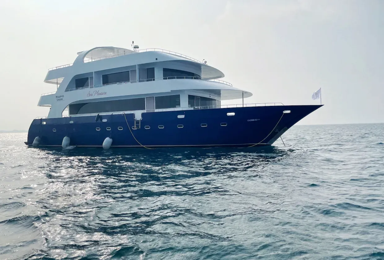 Maldives Legend / Sea Pleasure