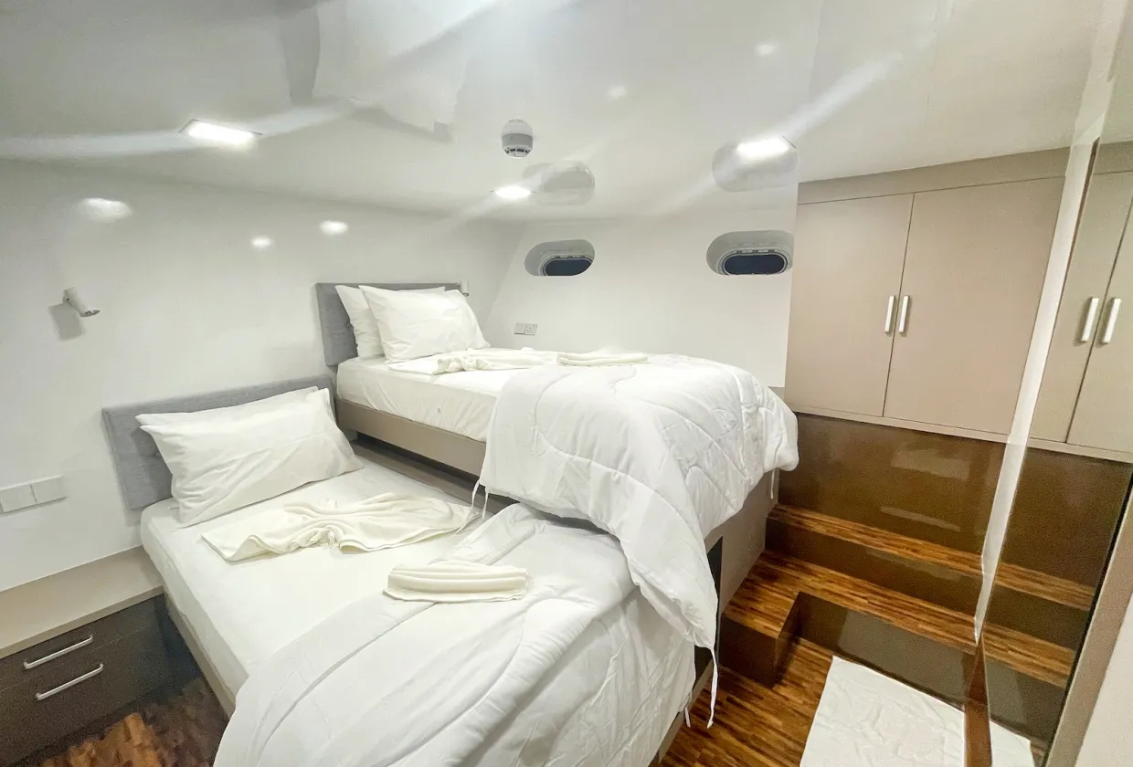 Maldives Legend / Sea Pleasure