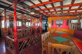 Салон на яхте Nautilus One