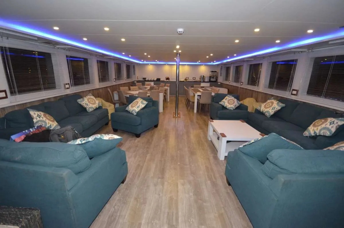 Oman Explorer/Saman Explorer