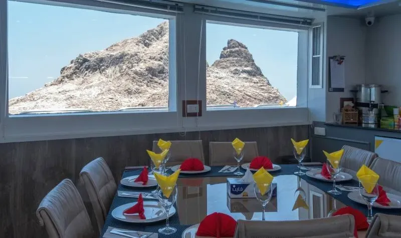 Oman Explorer/Saman Explorer