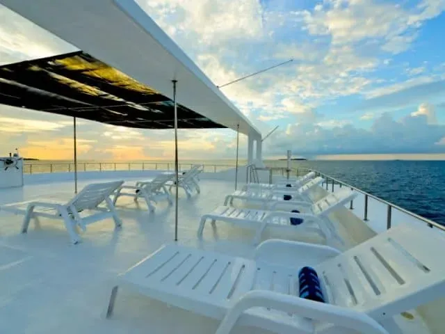 Princess Ushwa sundeck