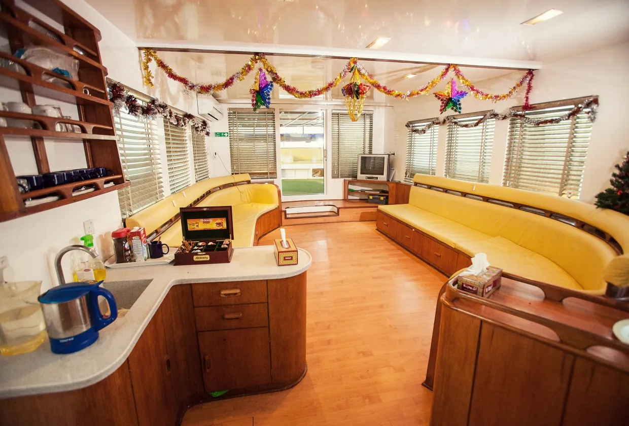 Queen of Musandam/Yellow Dhow