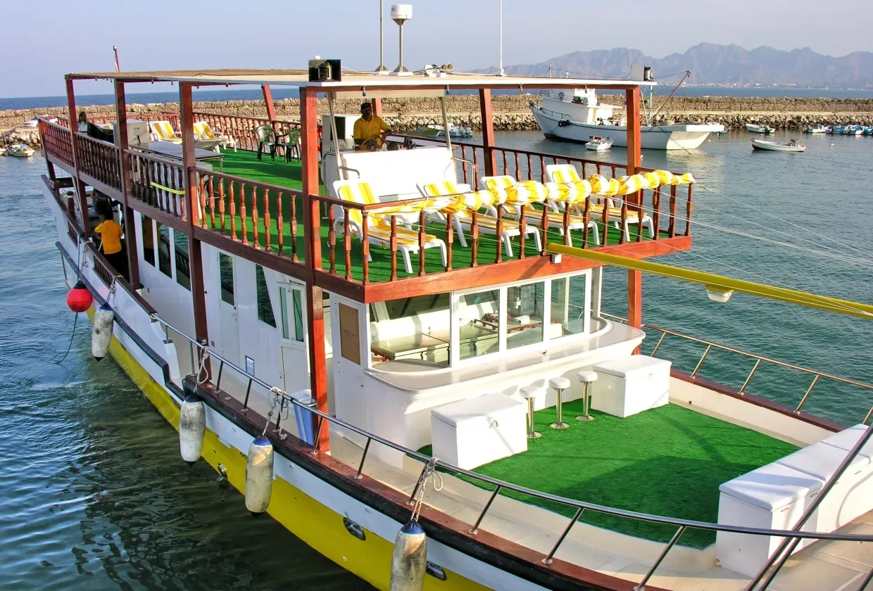Queen of Musandam/Yellow Dhow