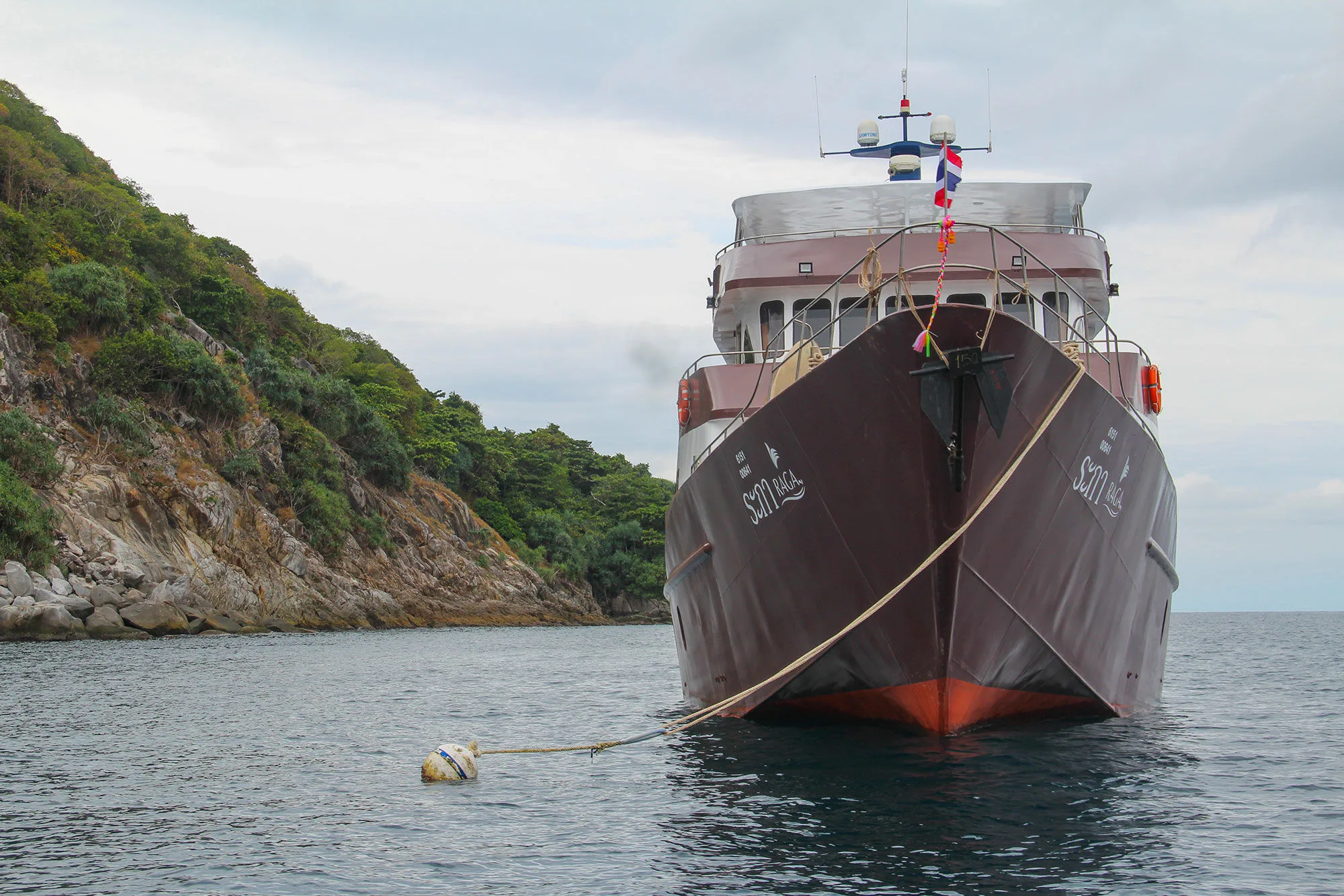 Raga's bow with the vessel name on the hull