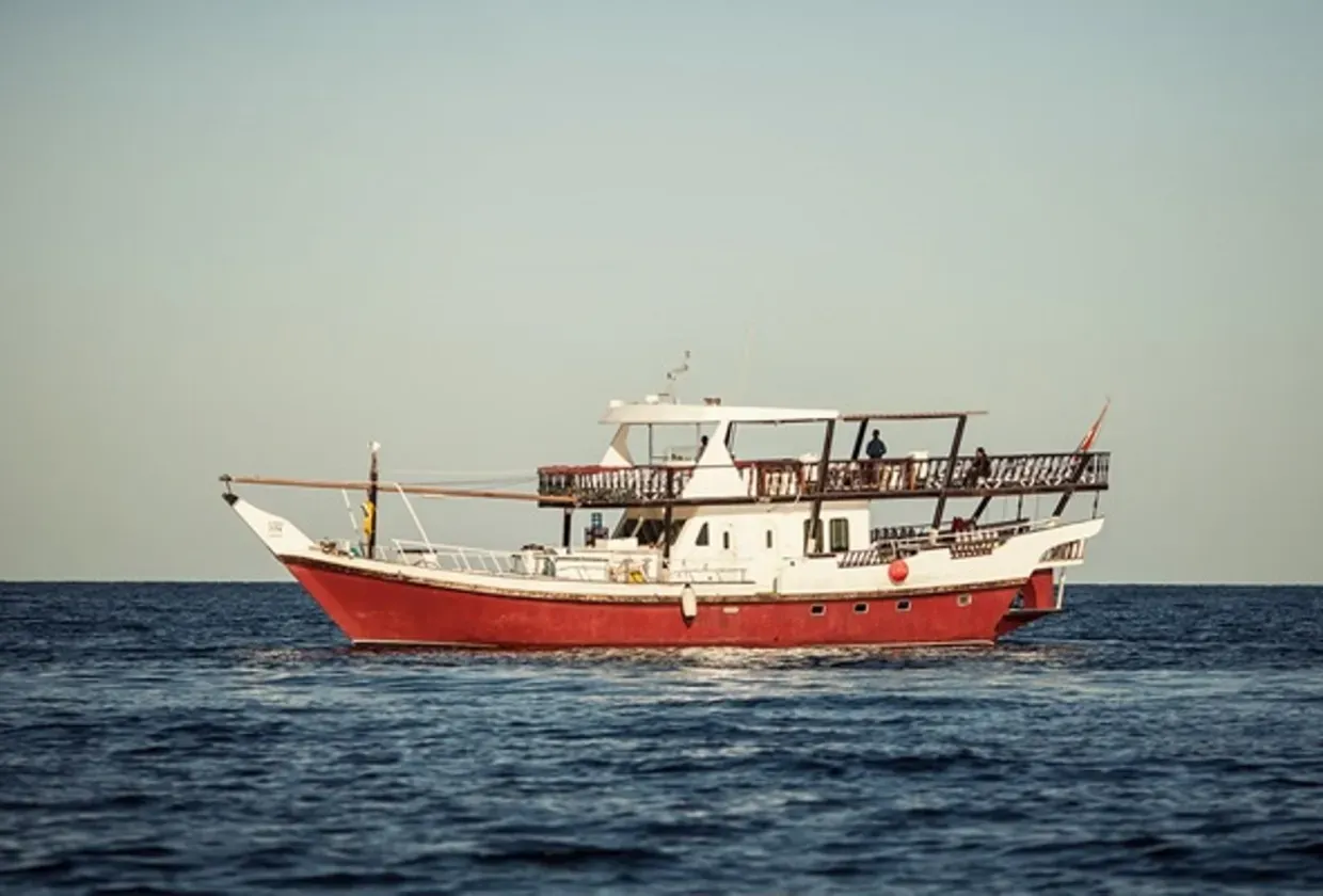 Red Dhow