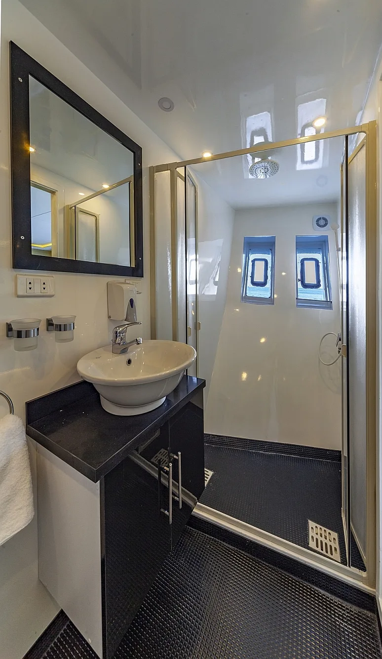 Bathroom of a Superior upper deck cabin