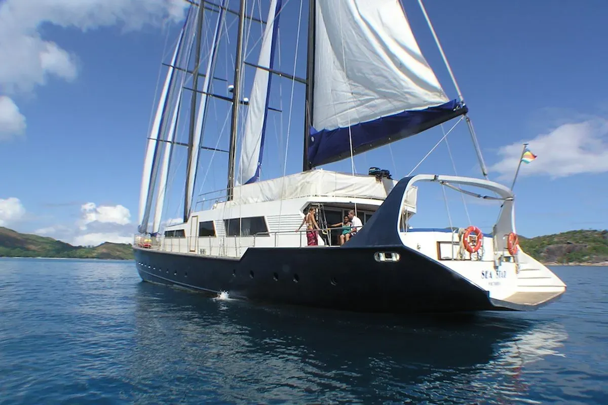 Sea Bird and Sea Star — фото 6, дайвинг Сейшелы
