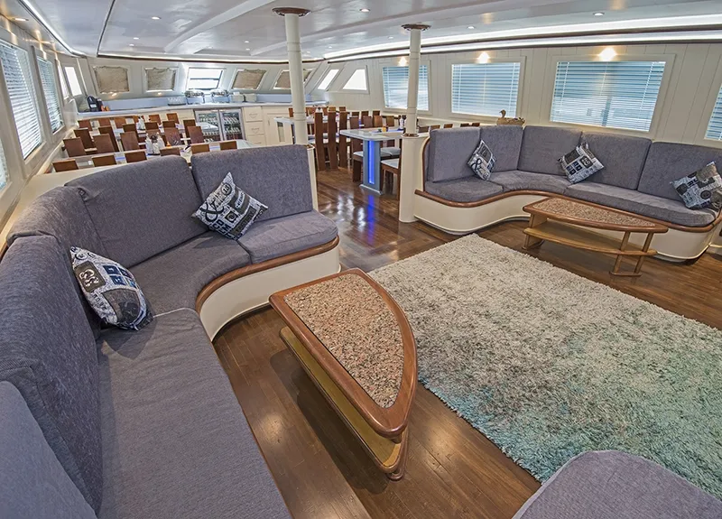 Sea Serpent Contessa/Contessa Mia