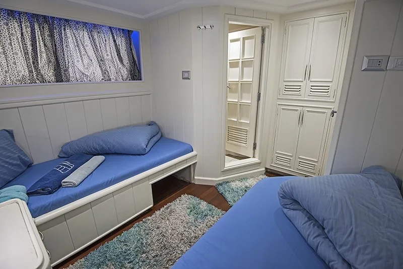 Sea Serpent Contessa/Contessa Mia