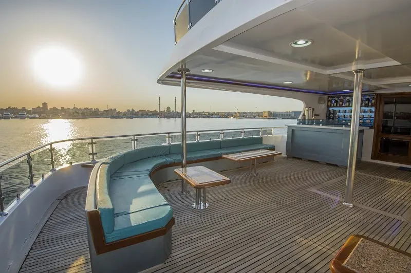 Sea Serpent Contessa/Contessa Mia