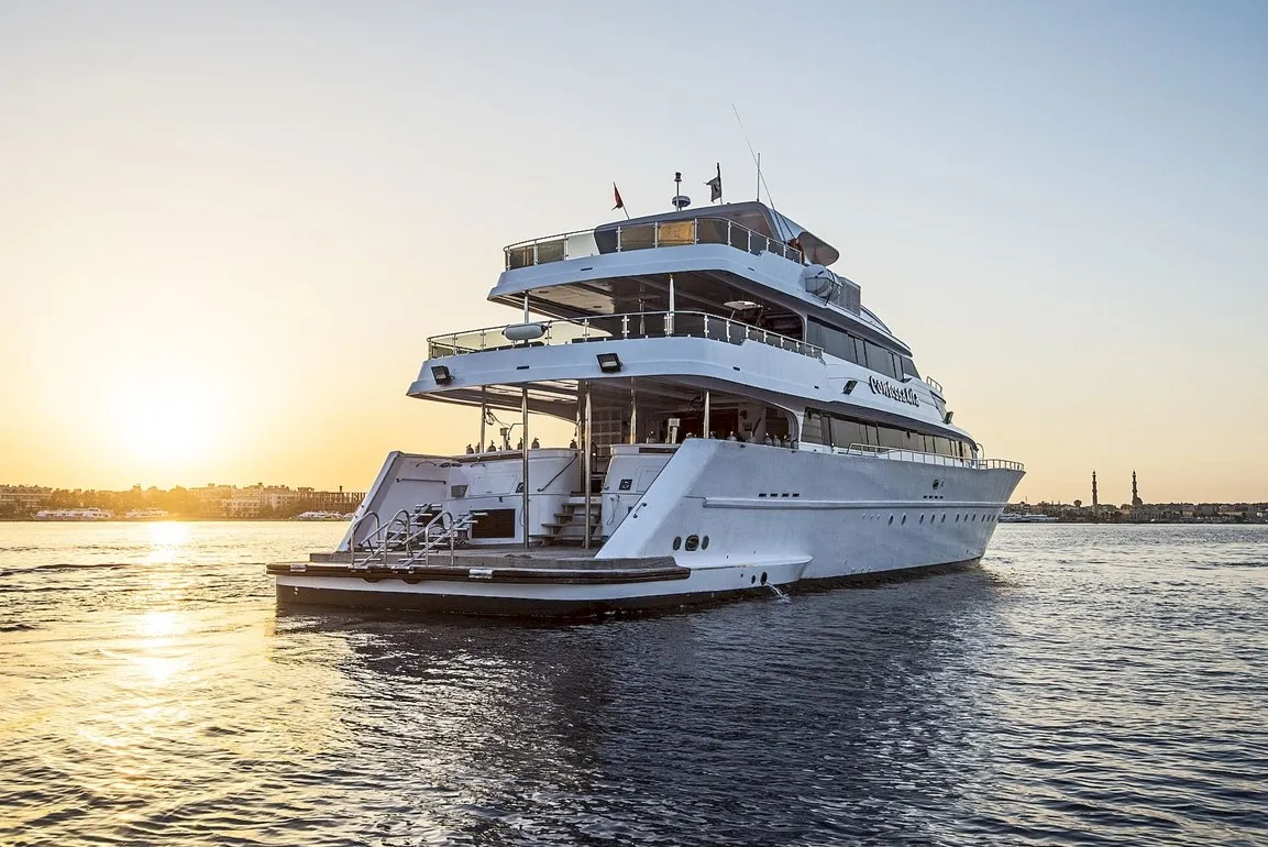 Sea Serpent Contessa/Contessa Mia